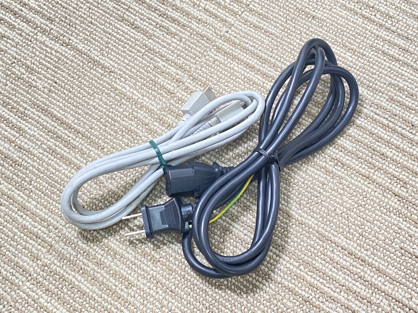 【中古】HP 1FH47AA#ABJ HP EliteDisplay 23.8インチ 液晶モニター - 画像 (3)