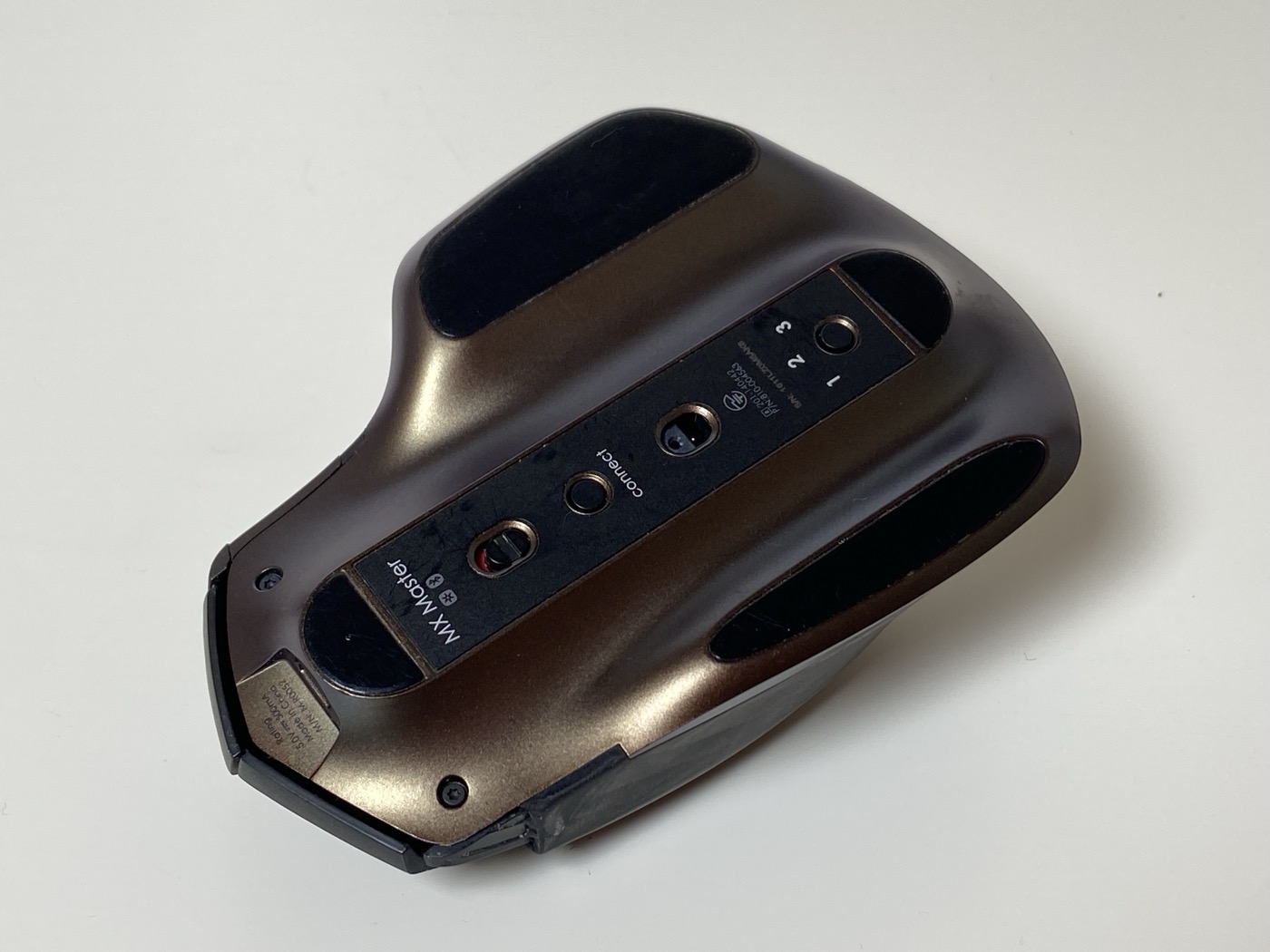 【中古】Logicool ロジクール MX2000 MX Master ワイヤレスマウス BluetoothSmart・USB接続 Windows/Mac OS 対応 - 画像 (3)