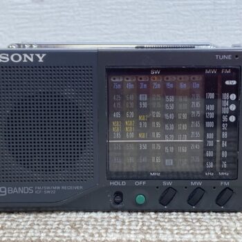 Alternative view of 【中古】SONY ICF-SW22 FMラジオ (ブラック)