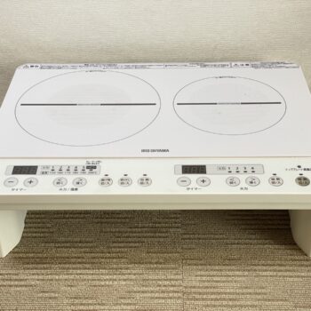 【中古】アイリスオーヤマ IHK-W12S-W IHクッキングヒーター 2口タイプ