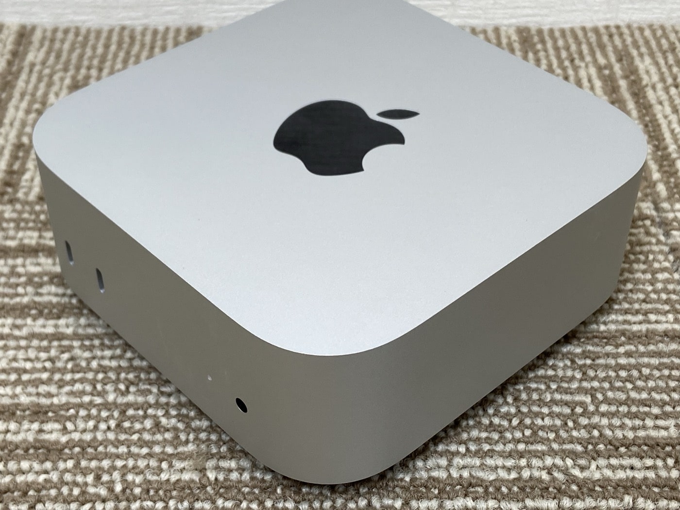 【中古・美品】APPLE Mac Mini M4 - 画像 (2)