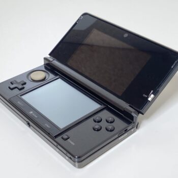 【中古】NINTENDO CTR-001 3DS クリアブラック