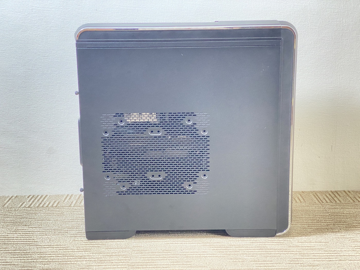 【中古】BTO ゲーミングデスクトップPC i7-8700k/GTX1080 - 画像 (3)