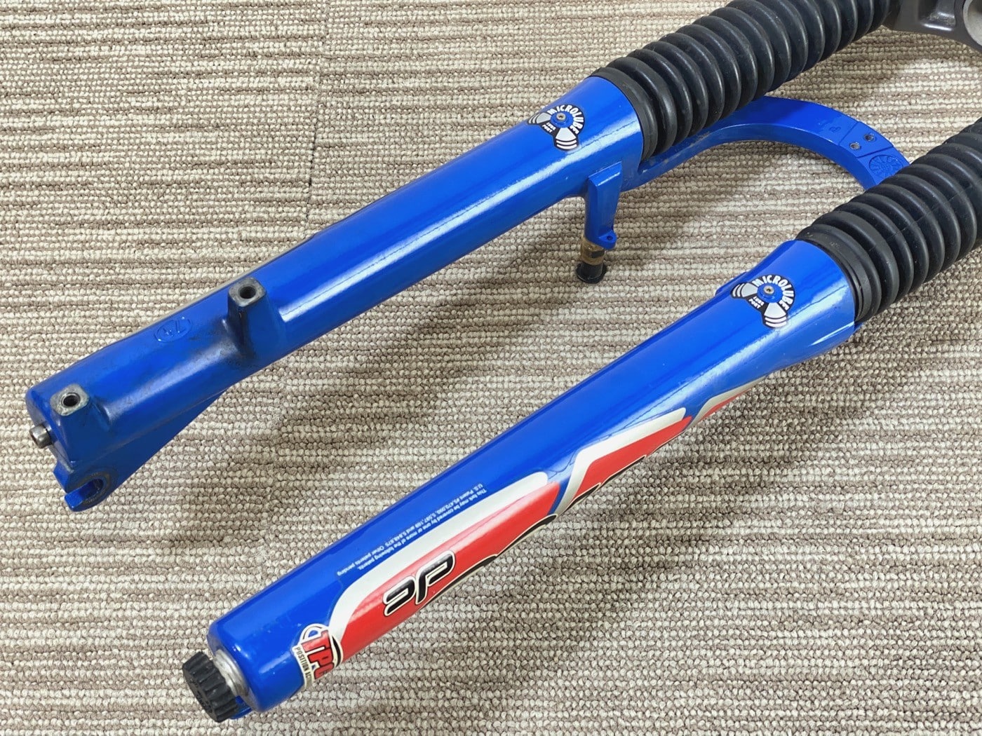 【中古・現状渡し】MANITOU SIX フォーク - 画像 (6)