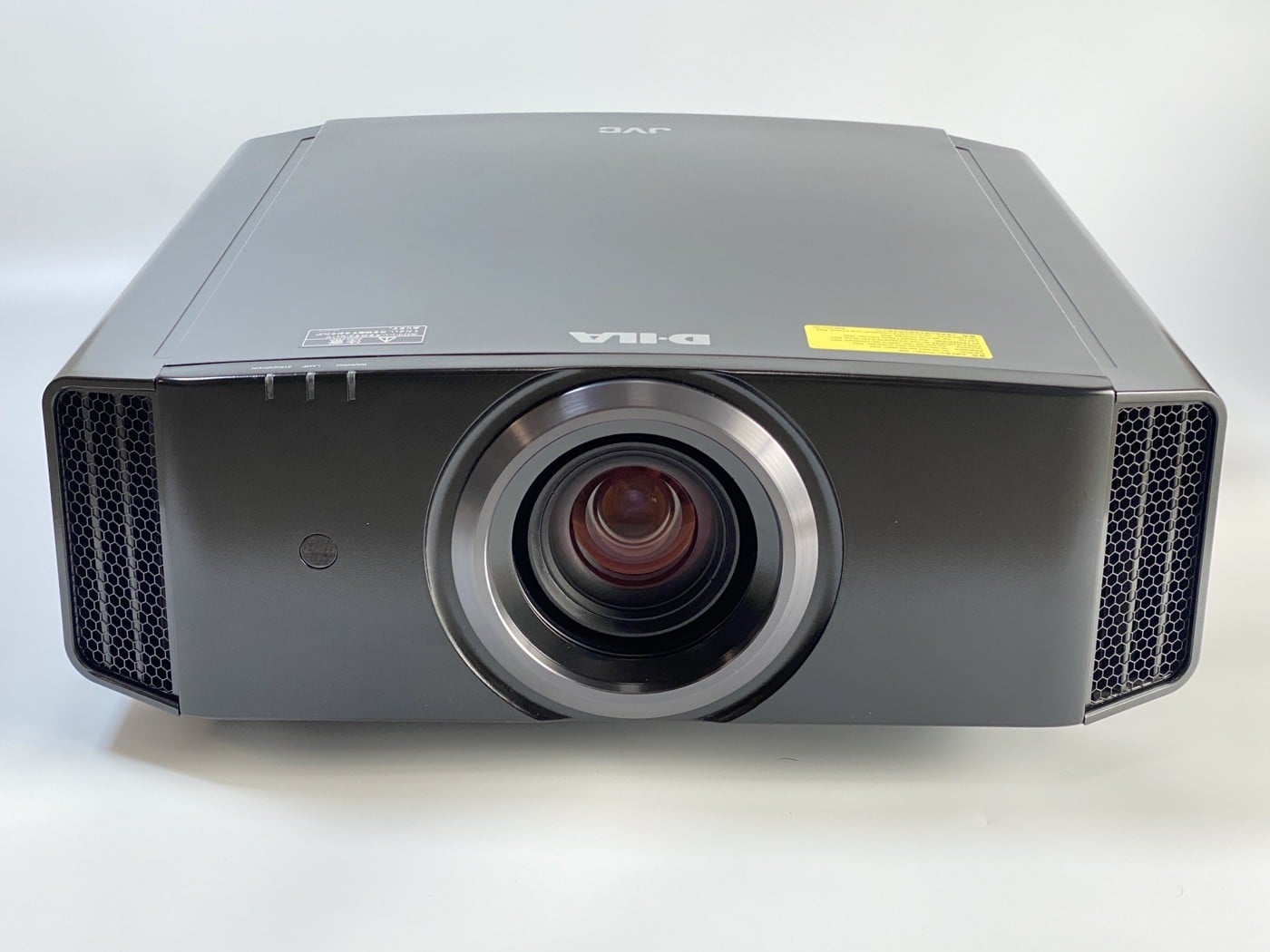 【中古】JVC DLA-X590R (B)