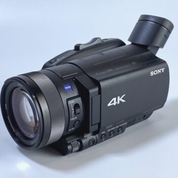 【中古】SONY FDR-AX700 ビデオカメラ