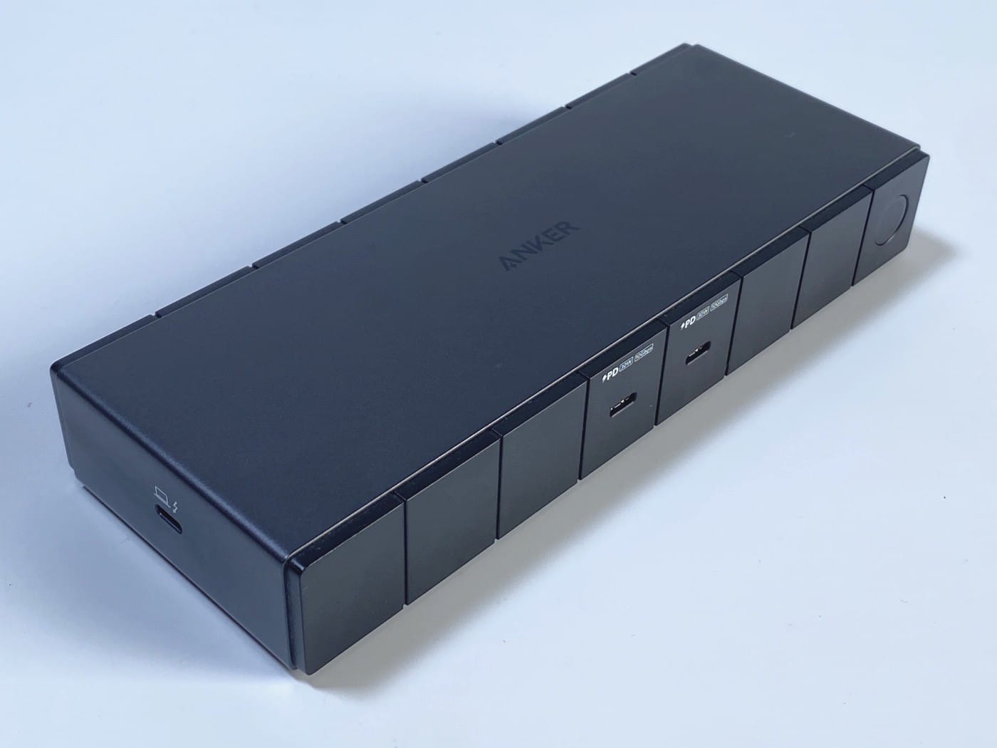 【中古】Anker 778 Thunderbolt Docking Station ドッキングステーション