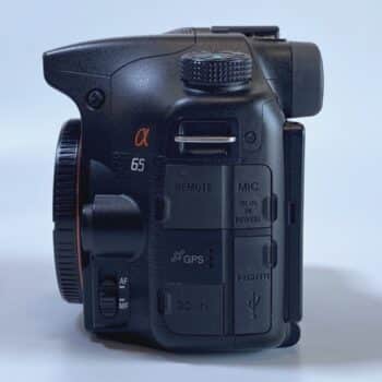 【中古・難あり】SONY SLT-A65V 一眼レフカメラ ダブルズームキット - 画像 (3)