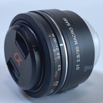 【中古】SONY SAL30M28 単焦点レンズ