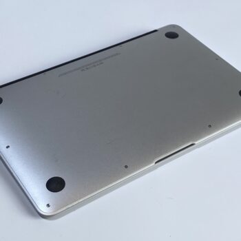 【中古・現状渡し】APPLE MacBook Air A1465 - 画像 (5)