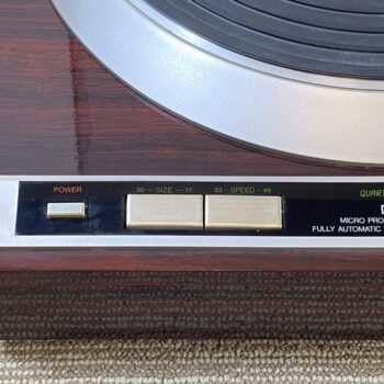 【中古・現状渡し】DENON DP-37F レコードプレーヤー - 画像 (4)