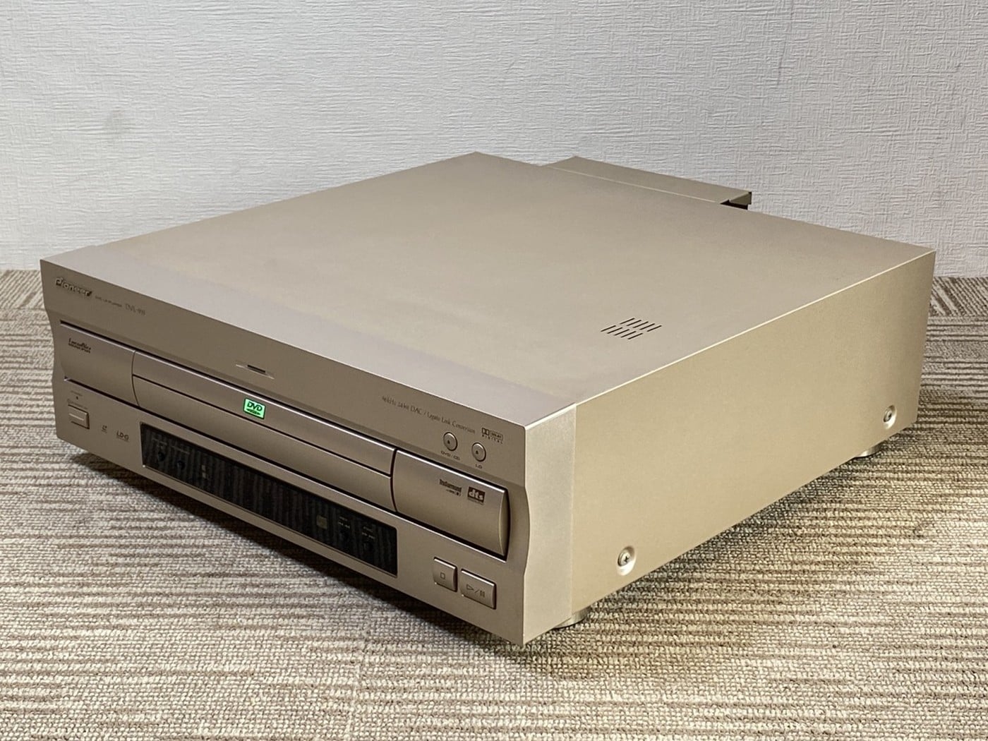 【中古】Pioneer DVL-919 LDプレーヤー