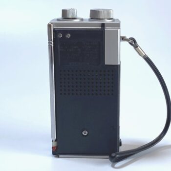 【中古・現状渡し】SONY TFM-4500 AM/FMラジオ - 画像 (5)