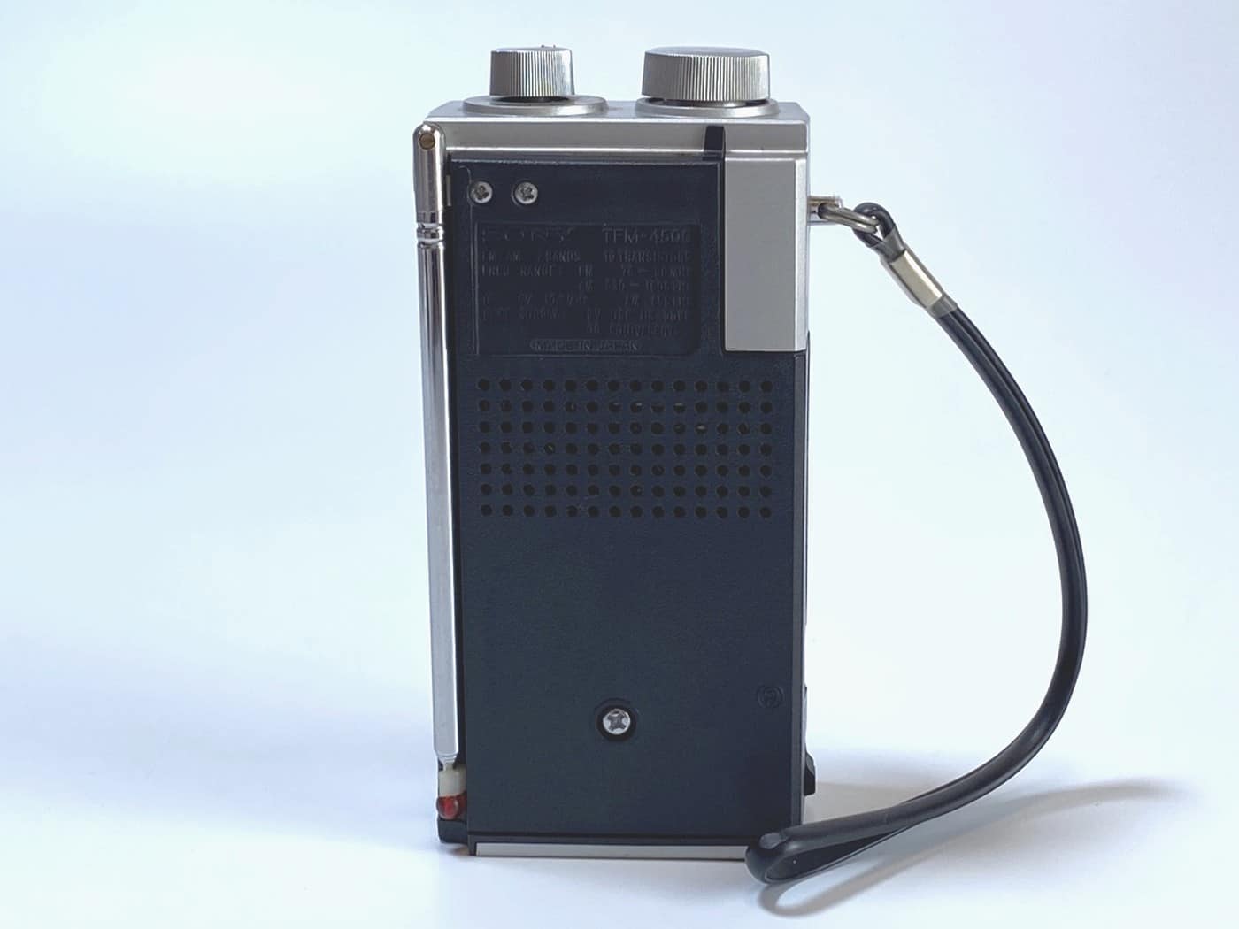 【中古・現状渡し】SONY TFM-4500 AM/FMラジオ - 画像 (5)