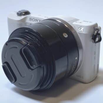 【中古・難あり】SONY α5000 ミラーレス一眼カメラ