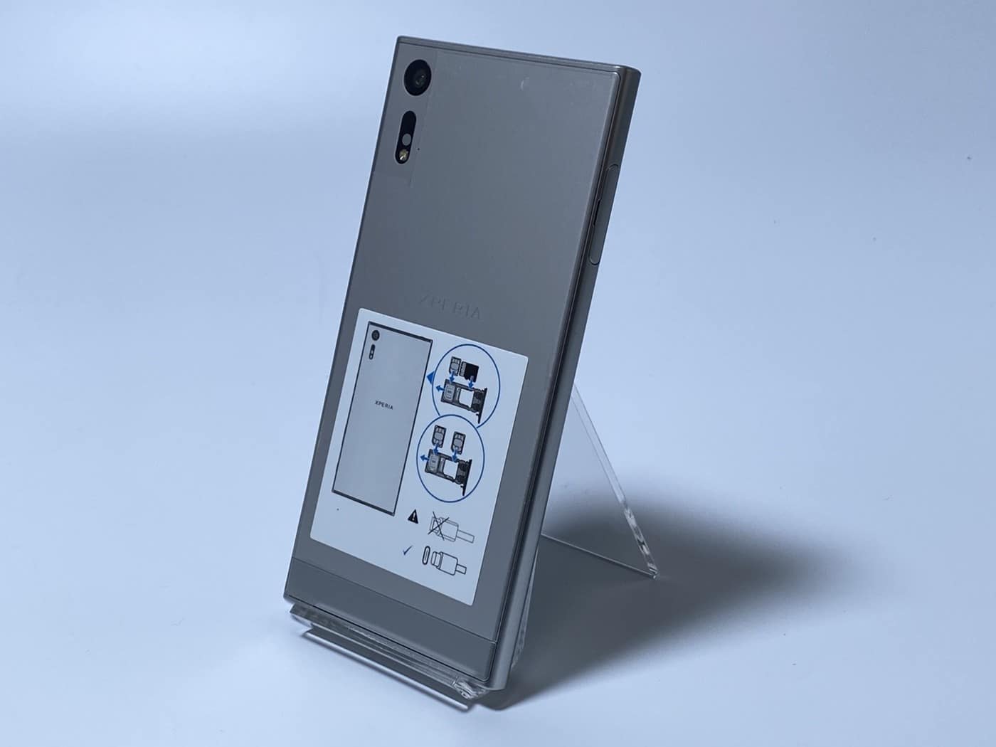 【中古・ジャンク】SONY Xperia XZ 64GB スマートフォン #1