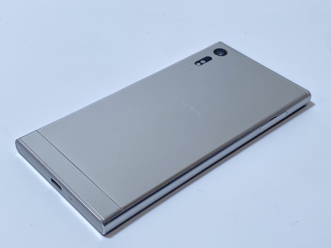 【中古・現状渡し】SONY Xperia XZ 64GB スマートフォン #2 - 画像 (3)