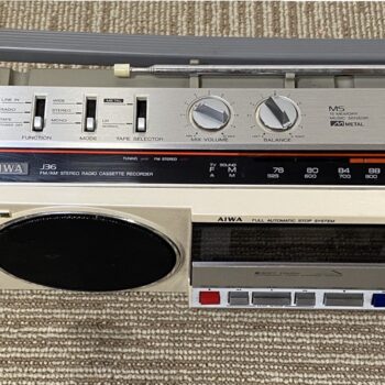 【中古・ジャンク】AIWA CS-J36 ラジカセ - 画像 (3)