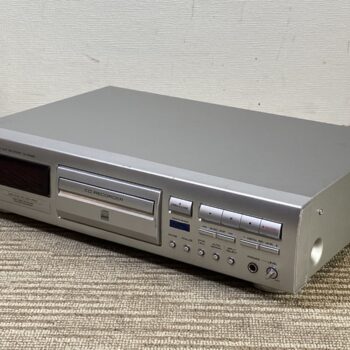 【中古】TEAC CD-RW880 CDプレーヤー