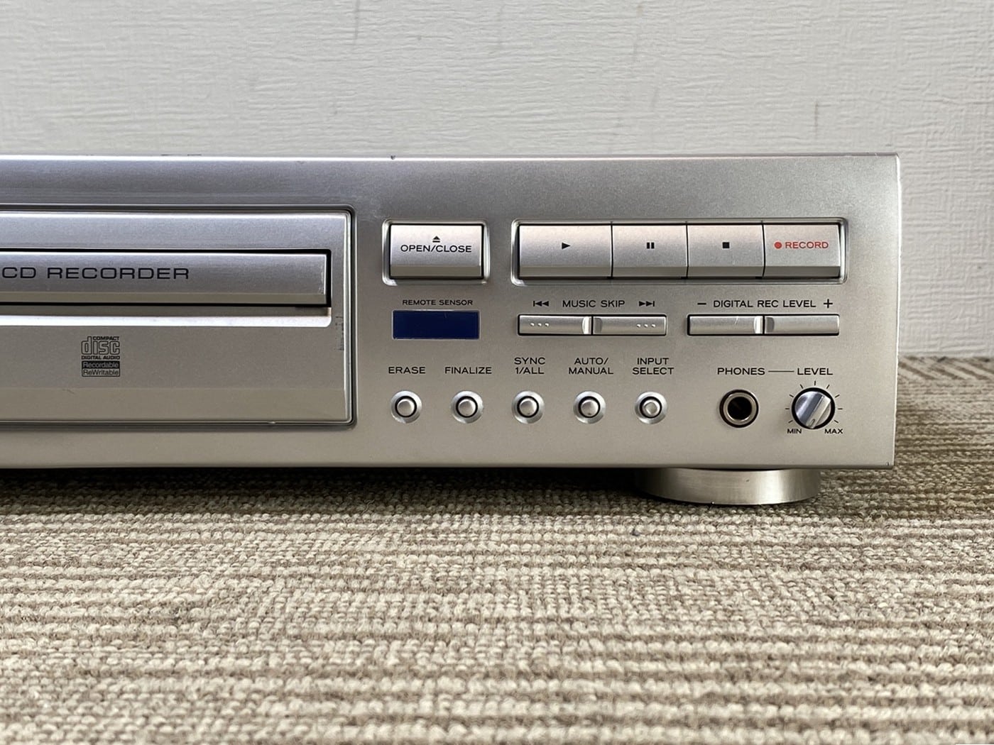 【中古】TEAC CD-RW880 CDプレーヤー - 画像 (4)