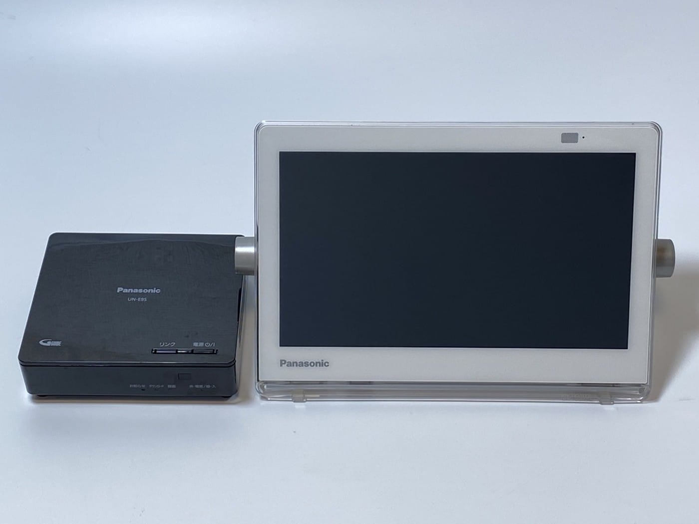 【中古】Panasonic UN-10CN9D ポータブルテレビ