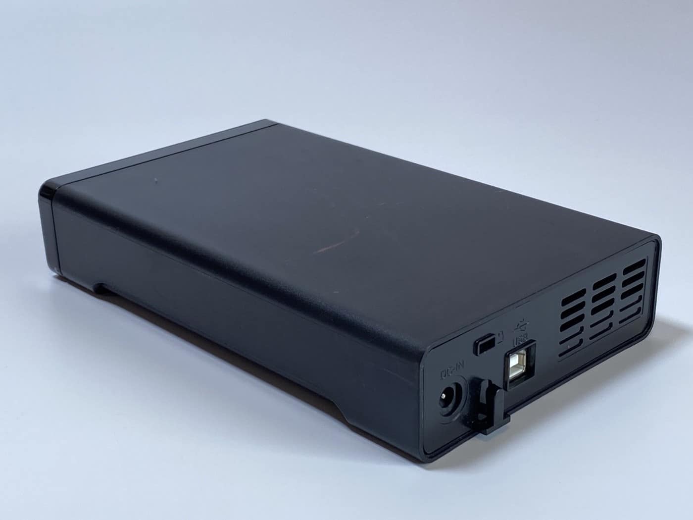 【中古】BUFFALO HD-AVS2.0TU2/VJ 外付けHDD #1 - 画像 (2)