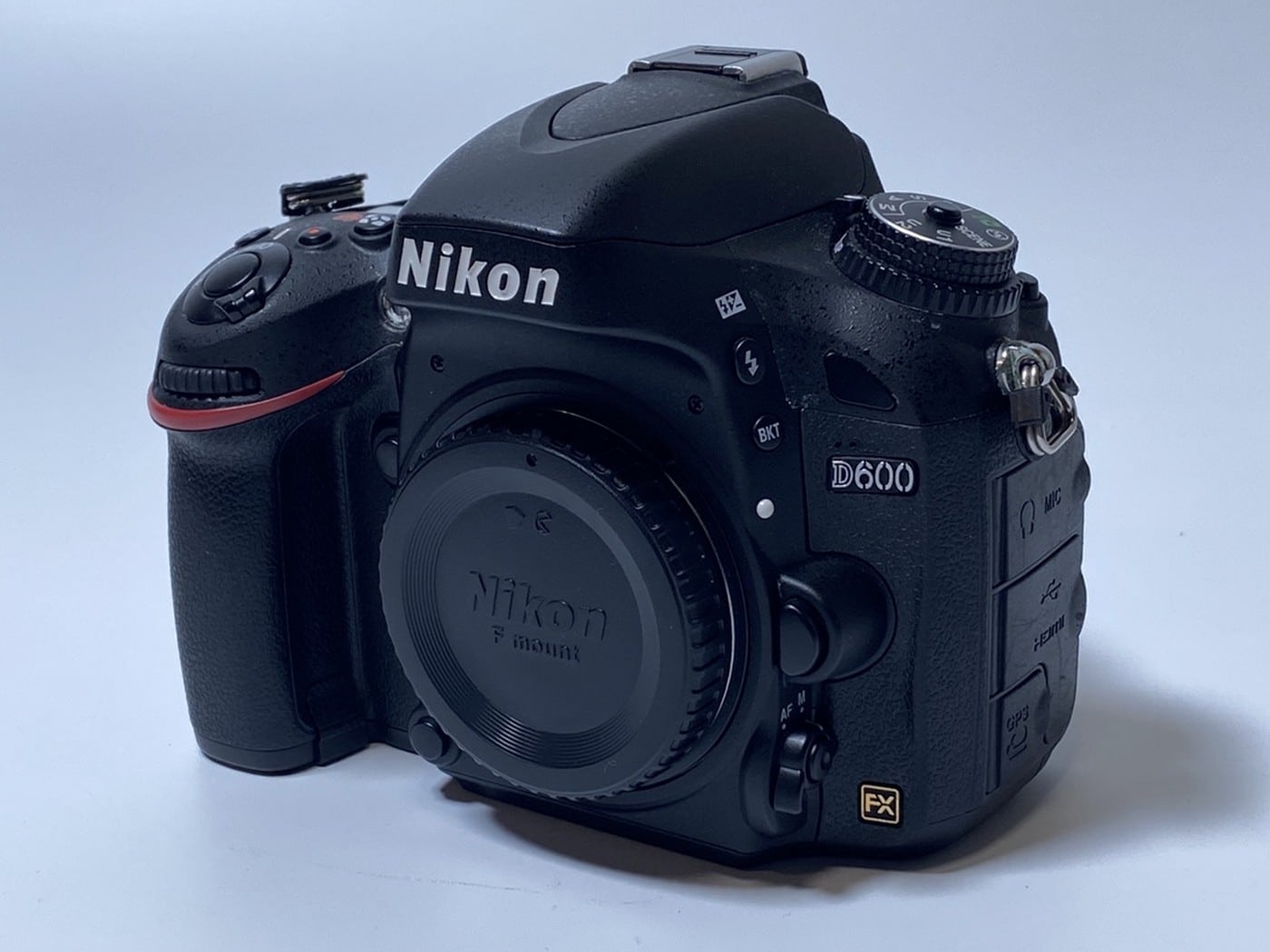【中古】NIKON D600 ボディ 一眼レフカメラ
