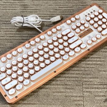 【中古・現状渡し】AZIO RETRO CLASSIC MK-RETRO-L-02-JP キーボード